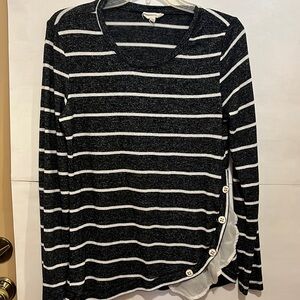 Madison Jules ladies Medium long sleeve light weight sweater black grey & white